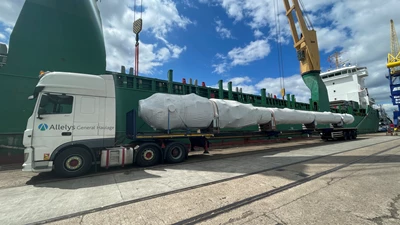 Smooth Sea Freight Delivery from Italy to UK