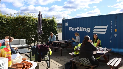 Bertling Sweden participates in local cleanup session