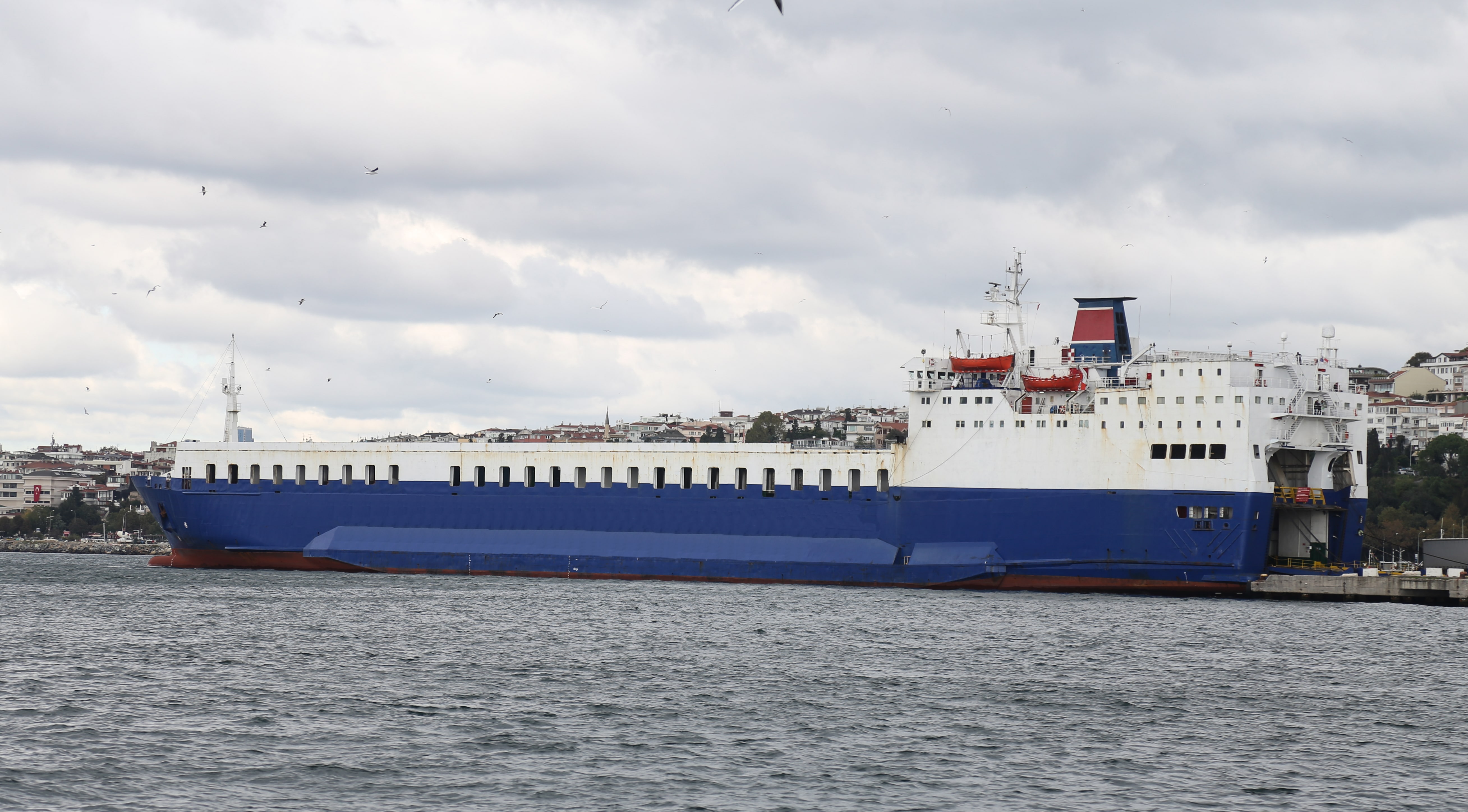 What is Ro-Ro shipping?