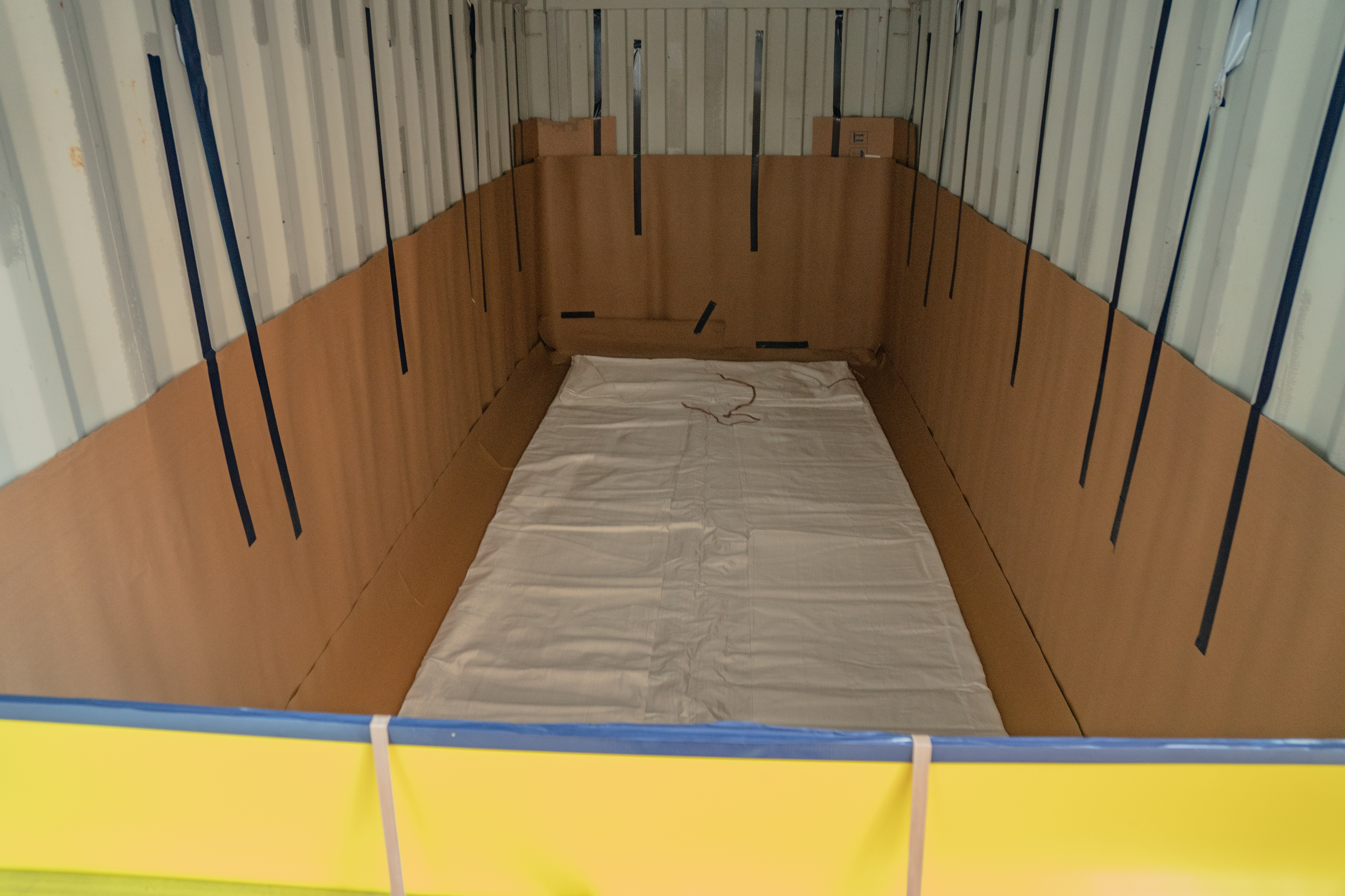 What type of Container should you use for Bulk Liquid Shipments? 