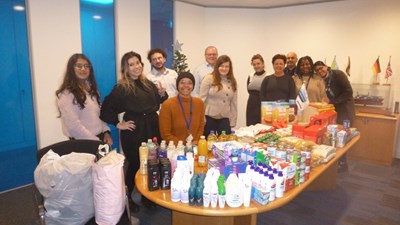 Bertling Logistics UK donates and volunteers at the Burnt Oak Community Food bank