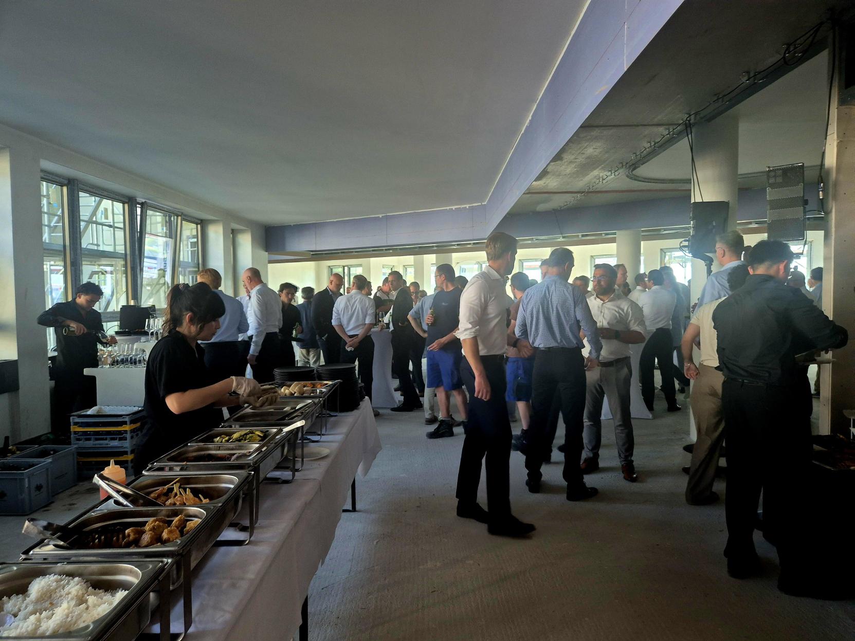 Bertling Celebrates Topping-Out Ceremony for New Global Headquarters