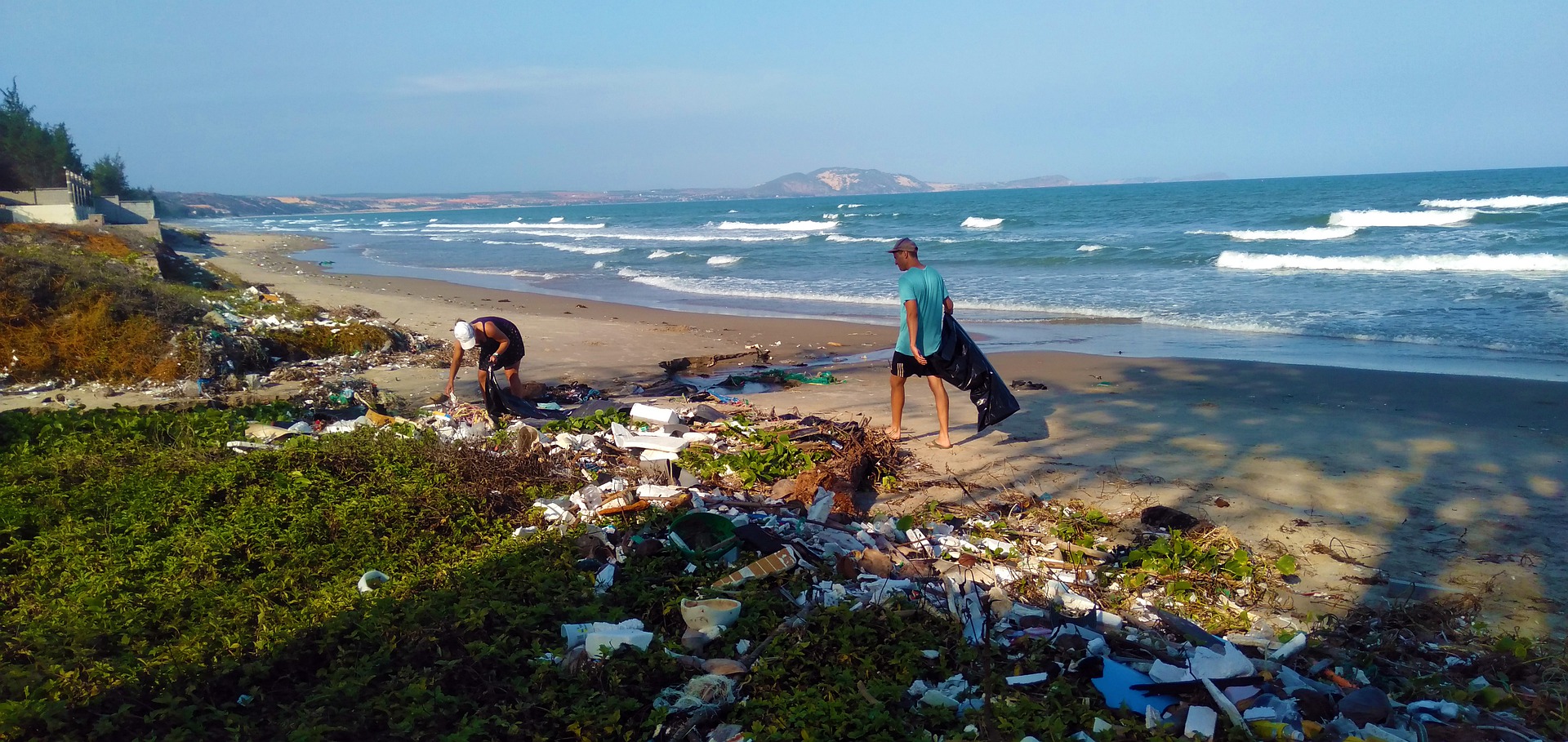 Bertling Logistics supports Ocean Clean-up Project on World Oceans Day