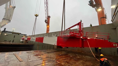 Successful Transport of Pedestal Crane Boom and Slewing Column from Gdynia Port to Jebel Ali