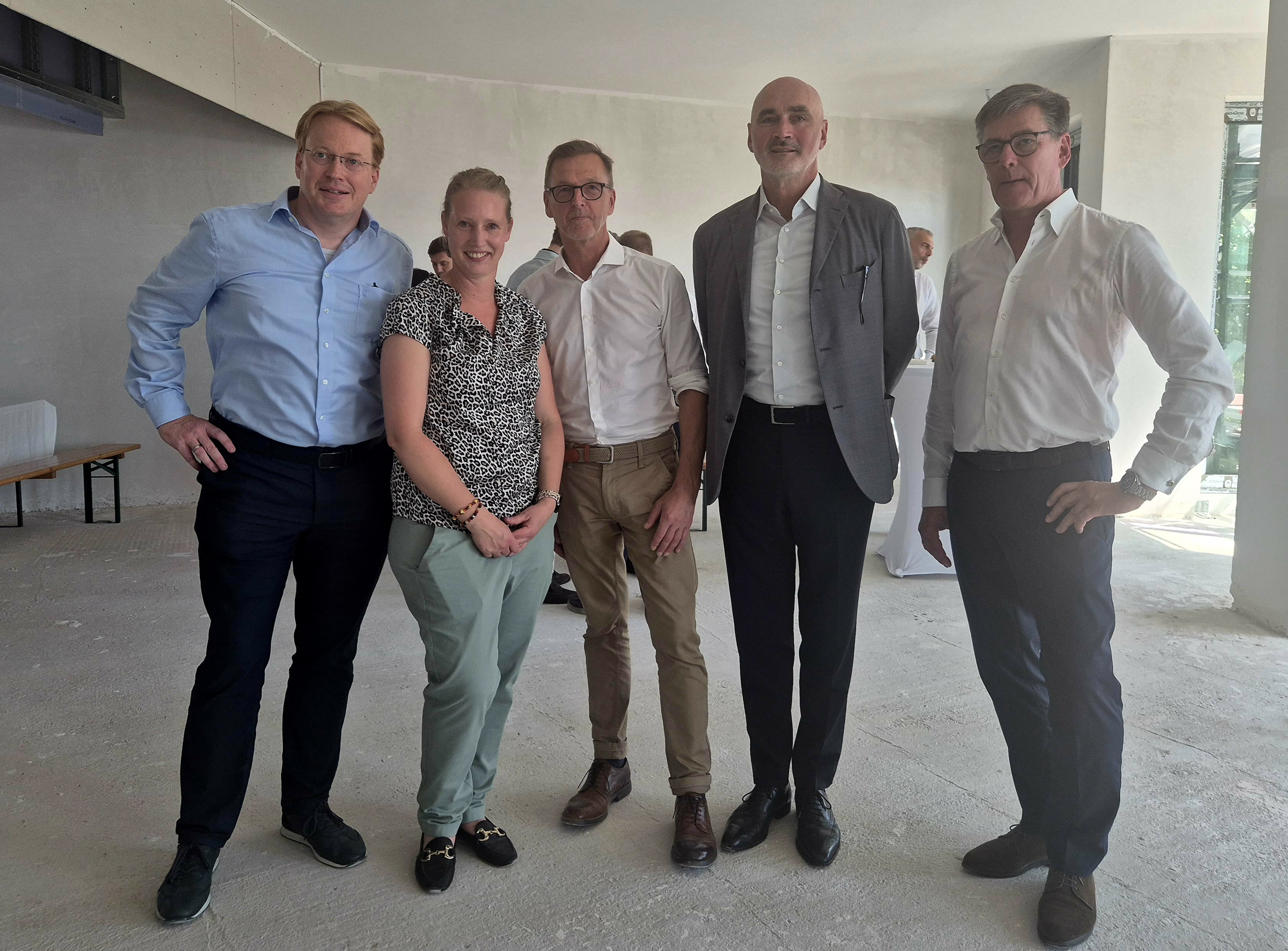 Bertling Celebrates Topping-Out Ceremony for New Global Headquarters