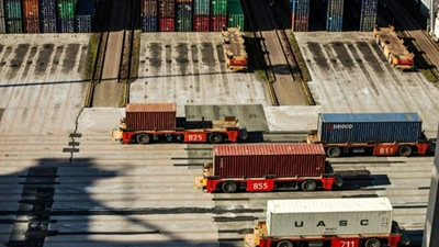 Tackling port congestion: Essential insights for navigating global trade