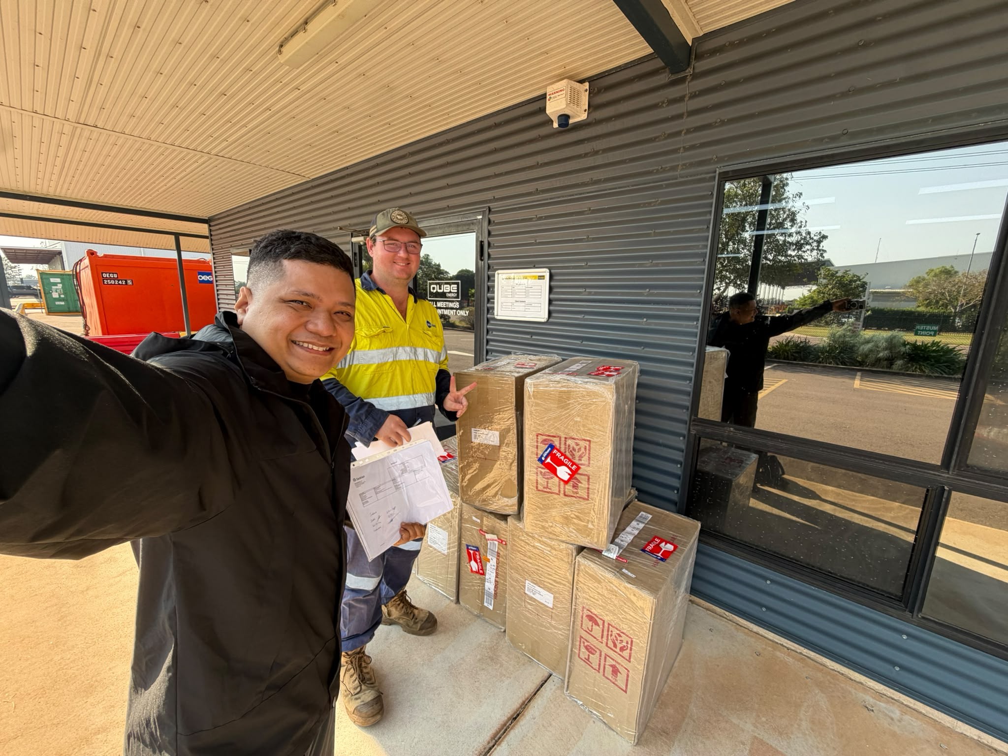 Delivering 125 kg of critical components to Darwin 